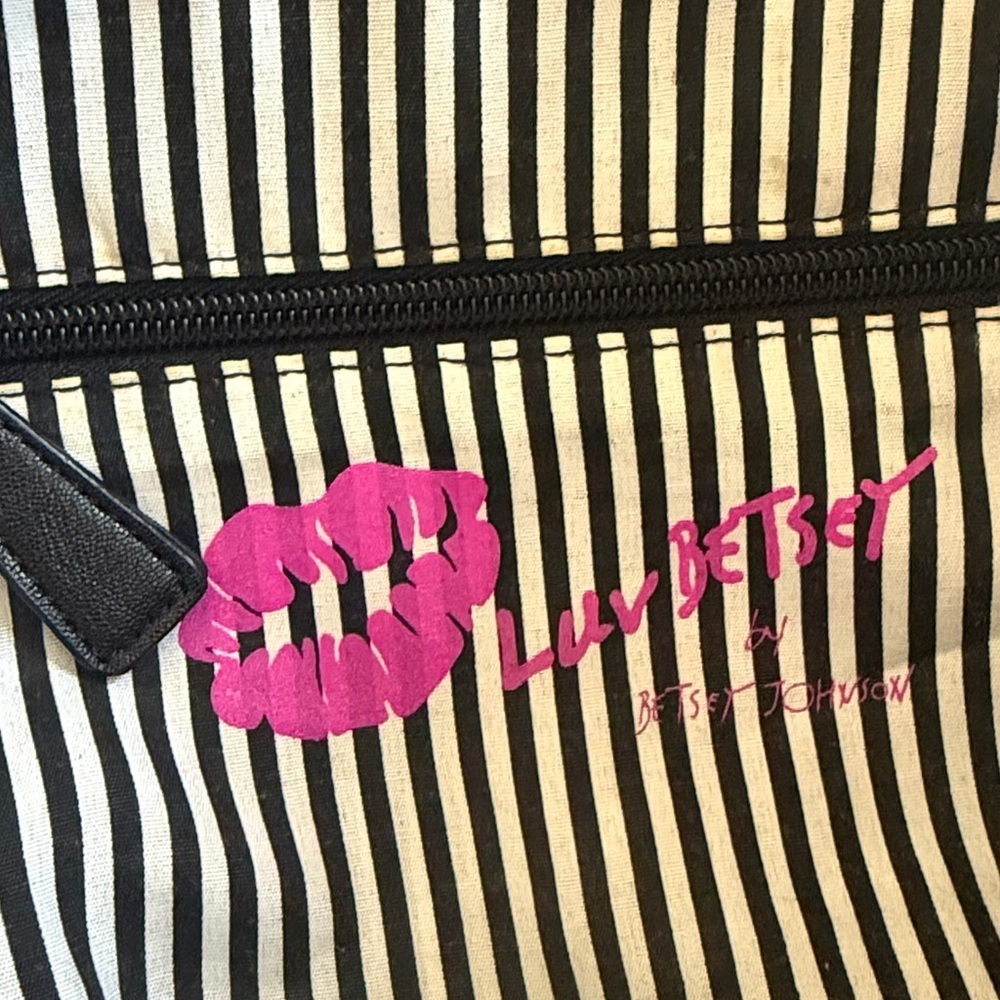 Betsey Johnson Luv Betsey Rose Print Tote Bag | Large Carryall Statement Bag - Picture 13 of 15